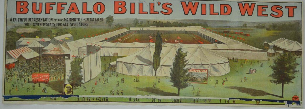 Plakát zobrazující arénu Wild West Show kolem roku 1900. Zdroj: UPM