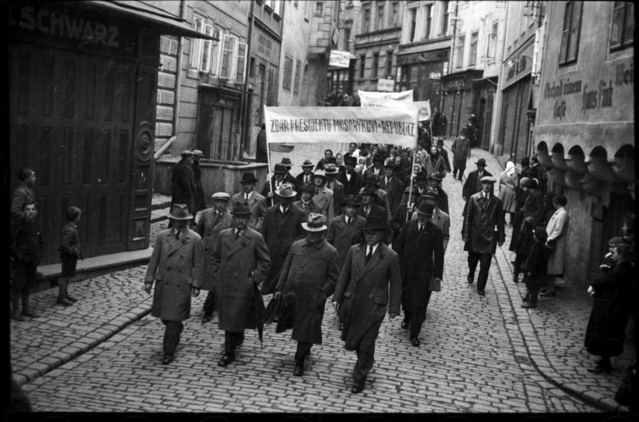 Český Krumlov, 1. května 1935. Zdroj: Museum Fotoatelier Seidel, Český Krumlov