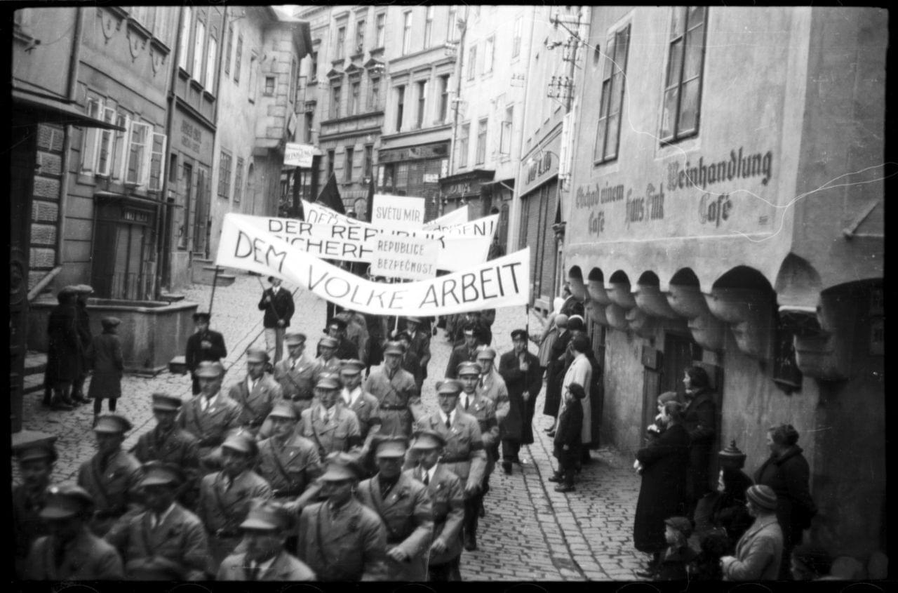 Český Krumlov, 1. května 1935. Zdroj: Museum Fotoatelier Seidel, Český Krumlov