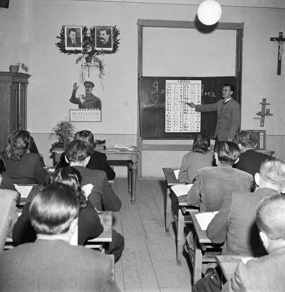 proc-sedeli-ve-skole/pic-00-1024h.jpg